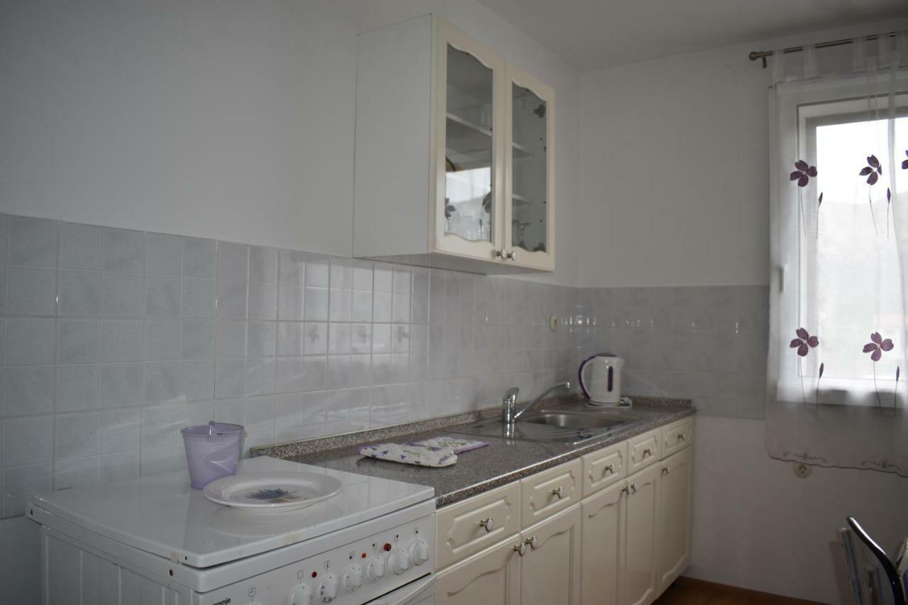 Apartments Lavandula Baska Exterior foto