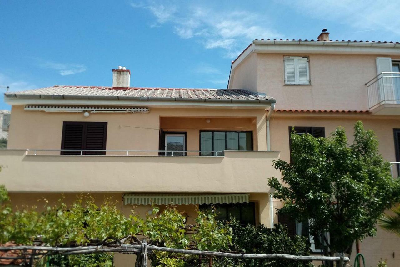 Apartments Lavandula Baska Exterior foto
